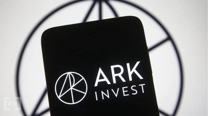 Ark Invest ทิ้งหุ้น Coinbase ท่ามกลางการสอบสวนของ SEC